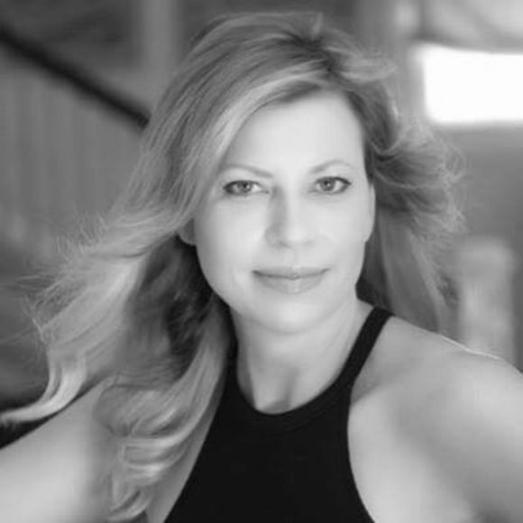 Meet your Posher, Kelley - Picture 1 of 1